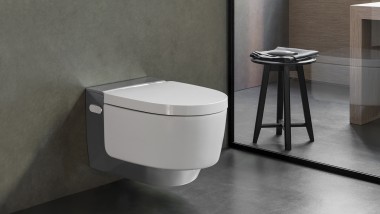 The Geberit AquaClean Mera blends harmoniously into the bathroom landscape thanks to its design