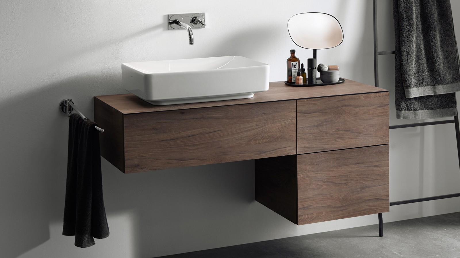 VariForm furniture in L-shape VariForm furniture in L-shape