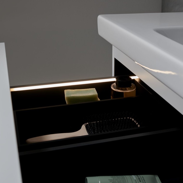 Geberit iCon lavabo avec bandeau lumineux intègré Geberit iCon lavabo avec bandeau lumineux intègré