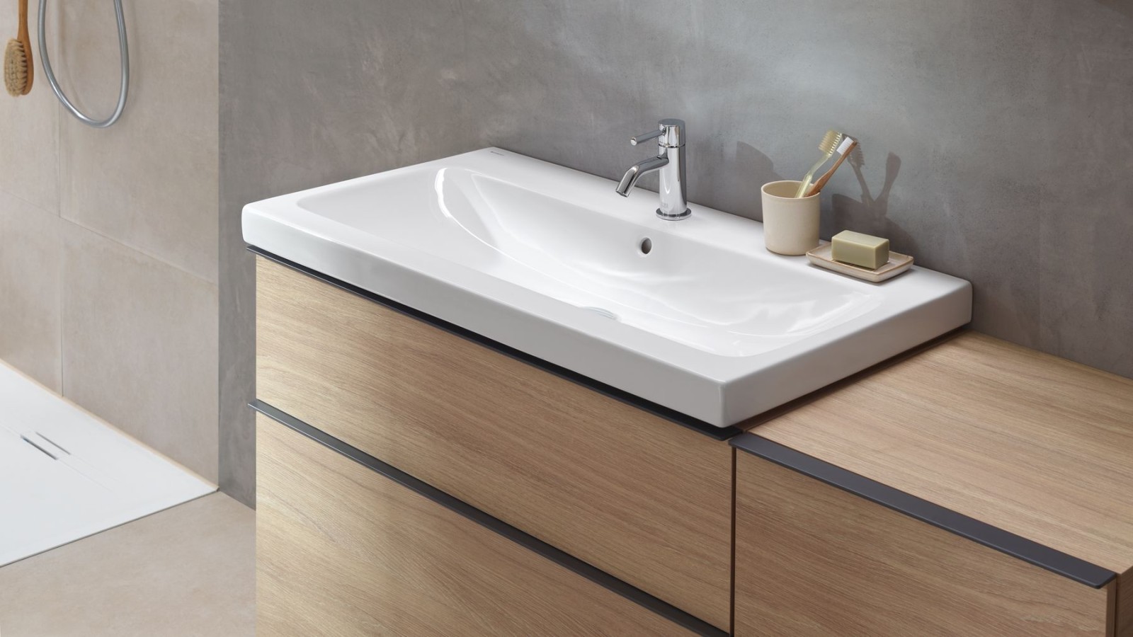 Espace lavabo de la collection Geberit iCon (© Geberit) Espace lavabo de la collection Geberit iCon (© Geberit)