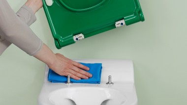 Geberit EasyMount hinges for WC seats