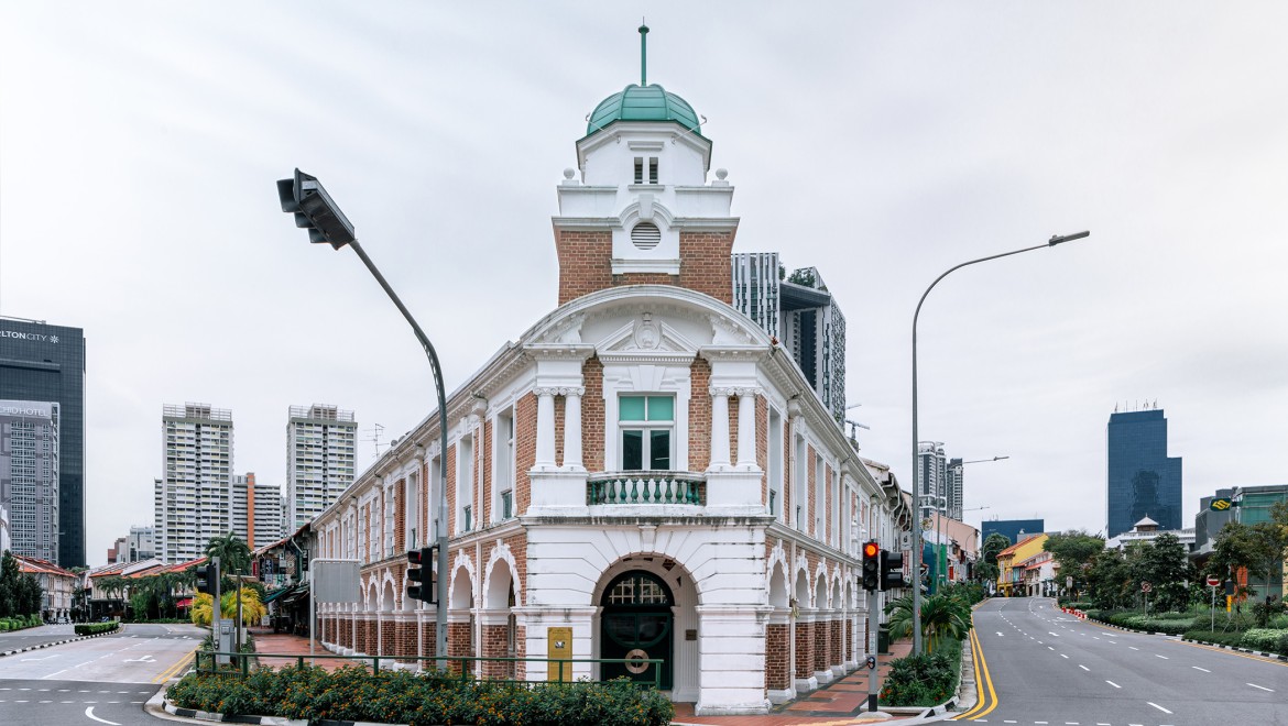 Le restaurant Born est situé dans la gare de Jinrikisha, l’un des rares bâtiments historiques de Singapour (© Owen Raggett)