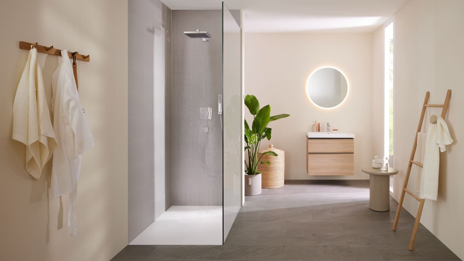 Bathroom with floor-even Geberit Setaplano shower surface Bathroom with floor-even Geberit Setaplano shower surface