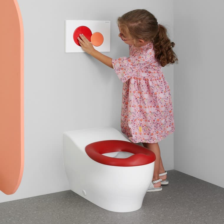 WC au sol Geberit Bambini pour enfants pour les petits enfants jusqu'à 3 ans WC au sol Geberit Bambini pour enfants pour les petits enfants jusqu'à 3 ans