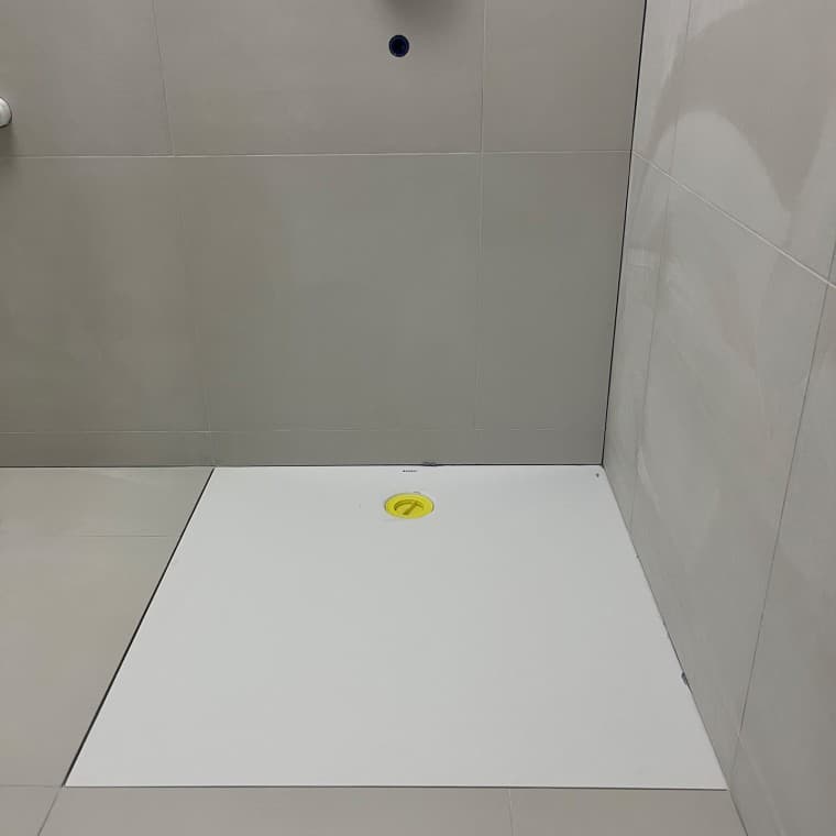 Geberit Setaplano shower surface (© Siim Kingisepp) Geberit Setaplano shower surface (© Siim Kingisepp)