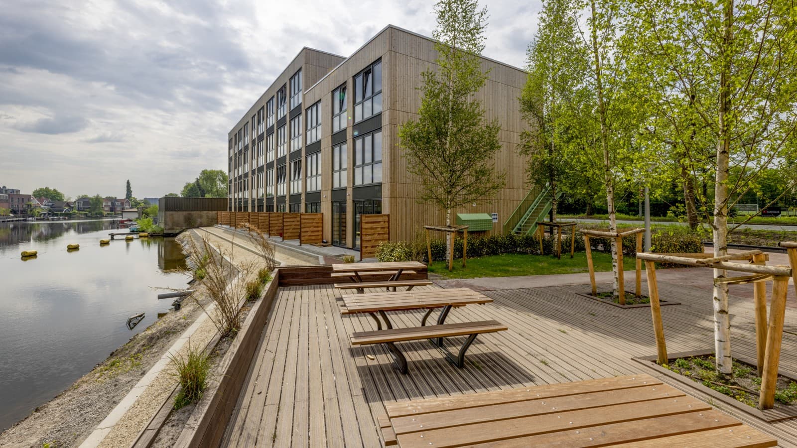 Les unités modulaires répondent aux exigences d’une construction permanente, mais peuvent également être déployées de manière flexible sur d’autres sites (© Moos) Les unités modulaires répondent aux exigences d’une construction permanente, mais peuvent également être déployées de manière flexible sur d’autres sites (© Moos)