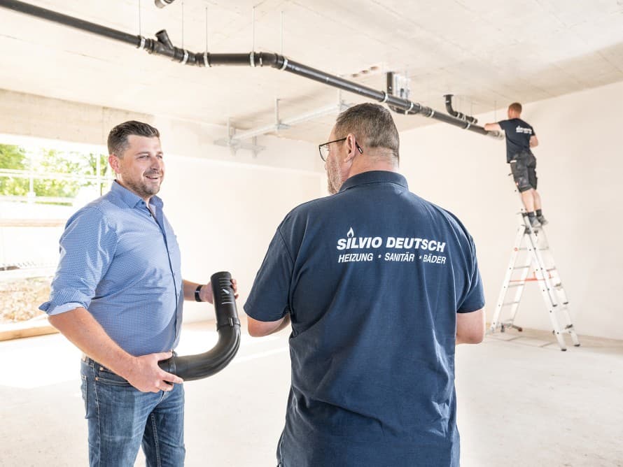 Geberit assure un accompagnement continu tout au long du projet, de la phase de planification jusqu’à la mise en œuvre. Geberit assure un accompagnement continu tout au long du projet, de la phase de planification jusqu’à la mise en œuvre.