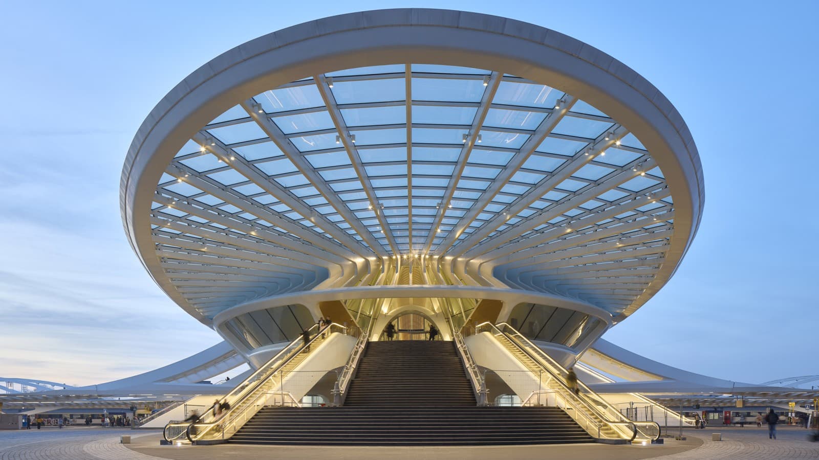 La gare de Mons est devenue l’un des emblèmes de la ville belge de Mons (© Oliver Schuh, Palladium Photodesign) La gare de Mons est devenue l’un des emblèmes de la ville belge de Mons (© Oliver Schuh, Palladium Photodesign)