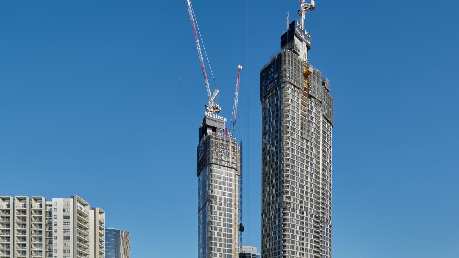 Les deux tours 180 George Towers s’inscrivent dans la densification de l’agglomération de Sydney (© Michael Curwood et Adam Powell) Les deux tours 180 George Towers s’inscrivent dans la densification de l’agglomération de Sydney (© Michael Curwood et Adam Powell)
